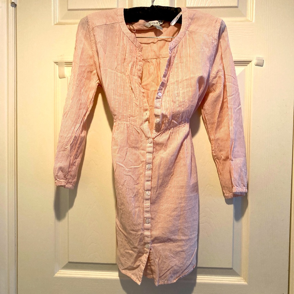 Long sleeve button down maternity top